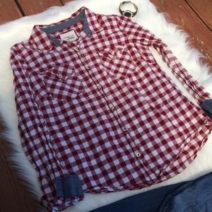 Forever 21 red plaid long sleeve flannel